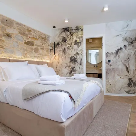 krevet i doručak Olea Luxury & Split
