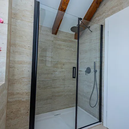 Olea Luxury & 3*