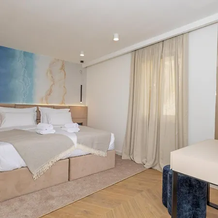 Olea Luxury & 3*