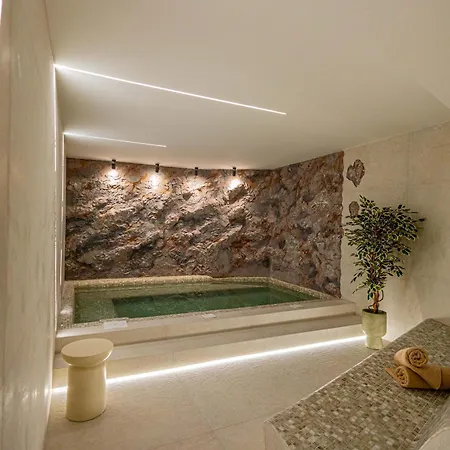 Alojamento de Acomodação e Pequeno-almoço Olea Luxury & 3*