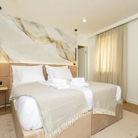 Olea Luxury &