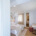 Olea Luxury &