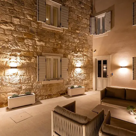 Olea Luxury & ベッド・アンド・ブレックファスト スプリト