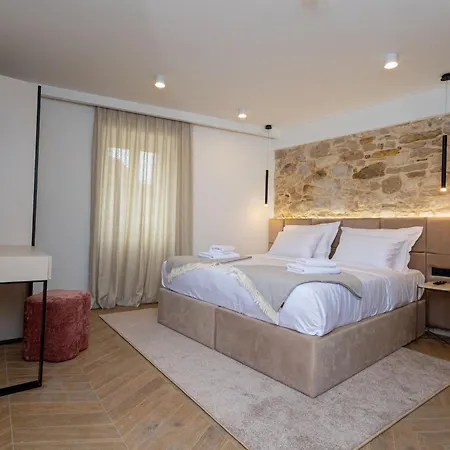 ベッド・アンド・ブレックファスト Olea Luxury &