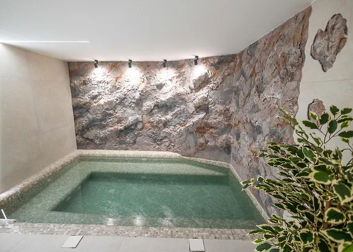 Olea Luxury &