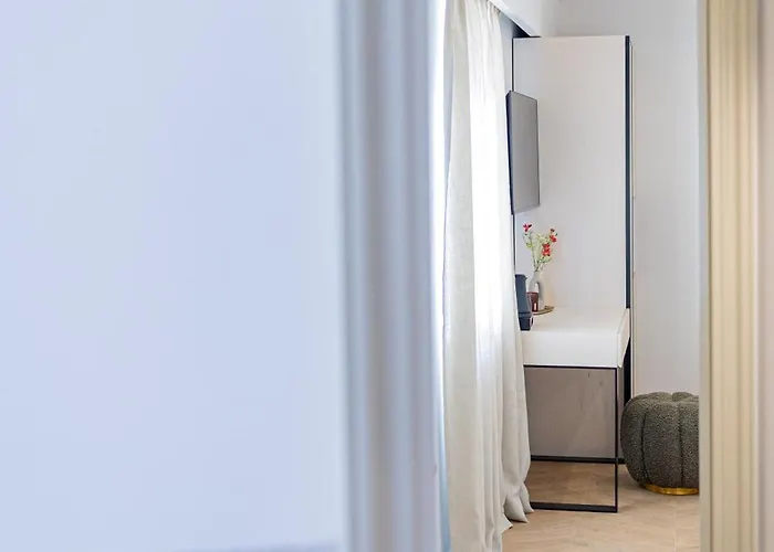 Olea Luxury & 3*